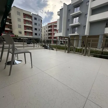 Apartament Oristay Aprtement Polisi i Vogel